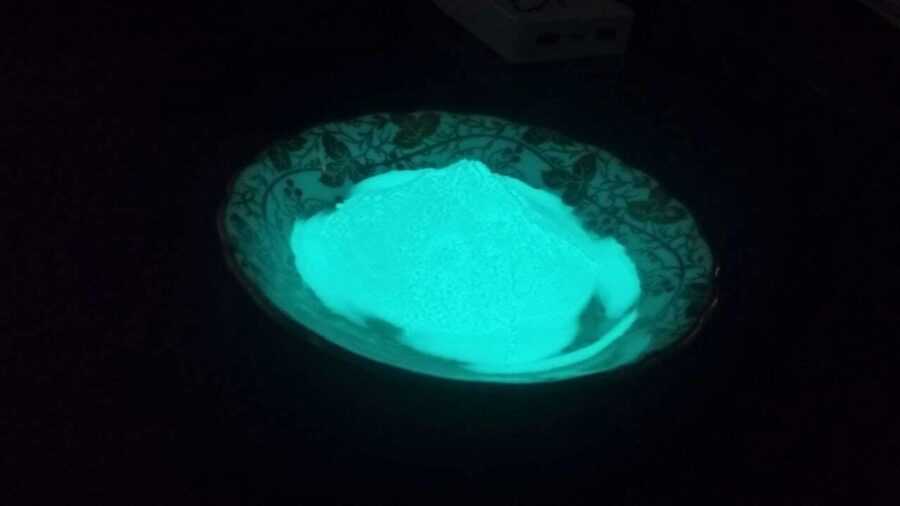 B10 - Glow in the Dark - 25GM  - 1 Unit (sea Blue)